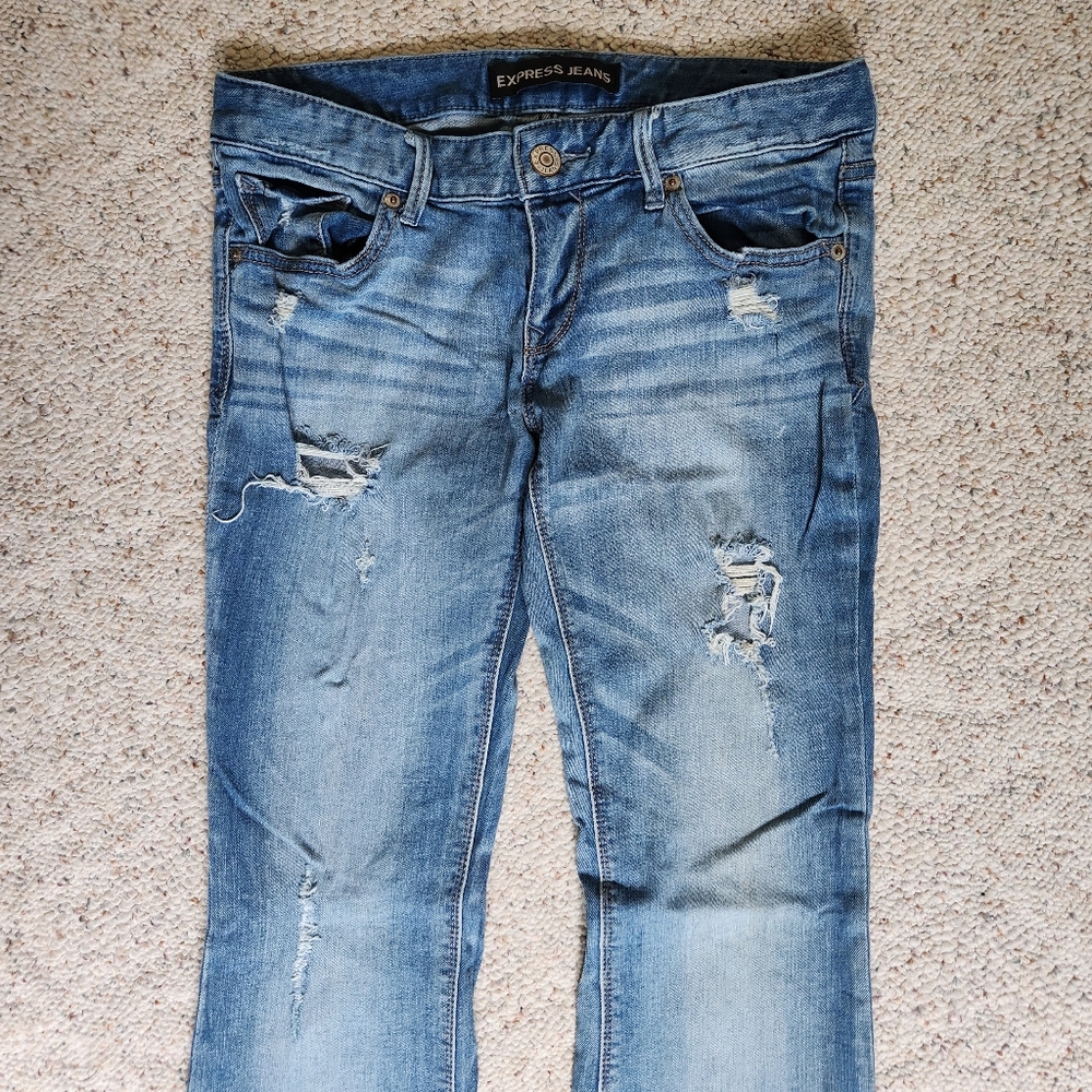 Woman's Express Flare Jeans Size 6